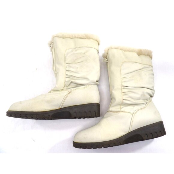 Vintage Danexx Women's Furry Winter Boots Cream 11" Tall size 10.M preowned - Picture 3 of 6
